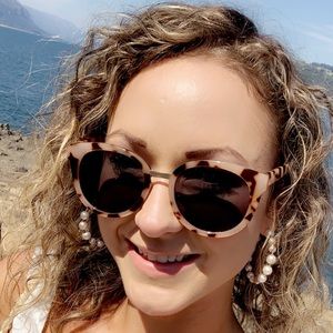 Meet your Posher, Candy